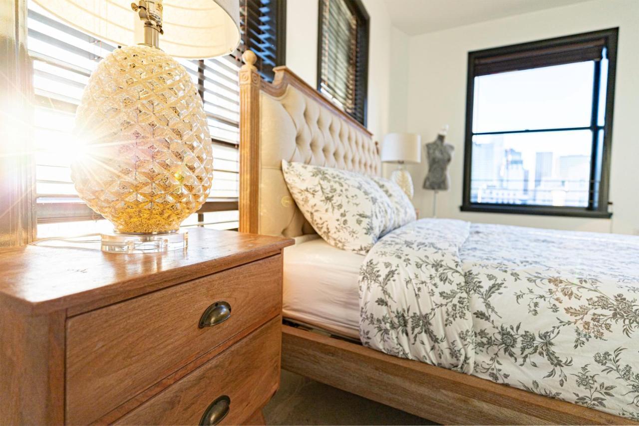 Apartment Fashion Loft 2 Bedroom Downtown