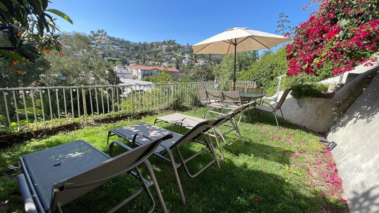 Guest house Glamping Hollywood Hills - Luxury Tiny House *