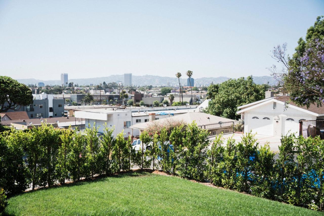 Cheerful Mid-city Gem Apartment *