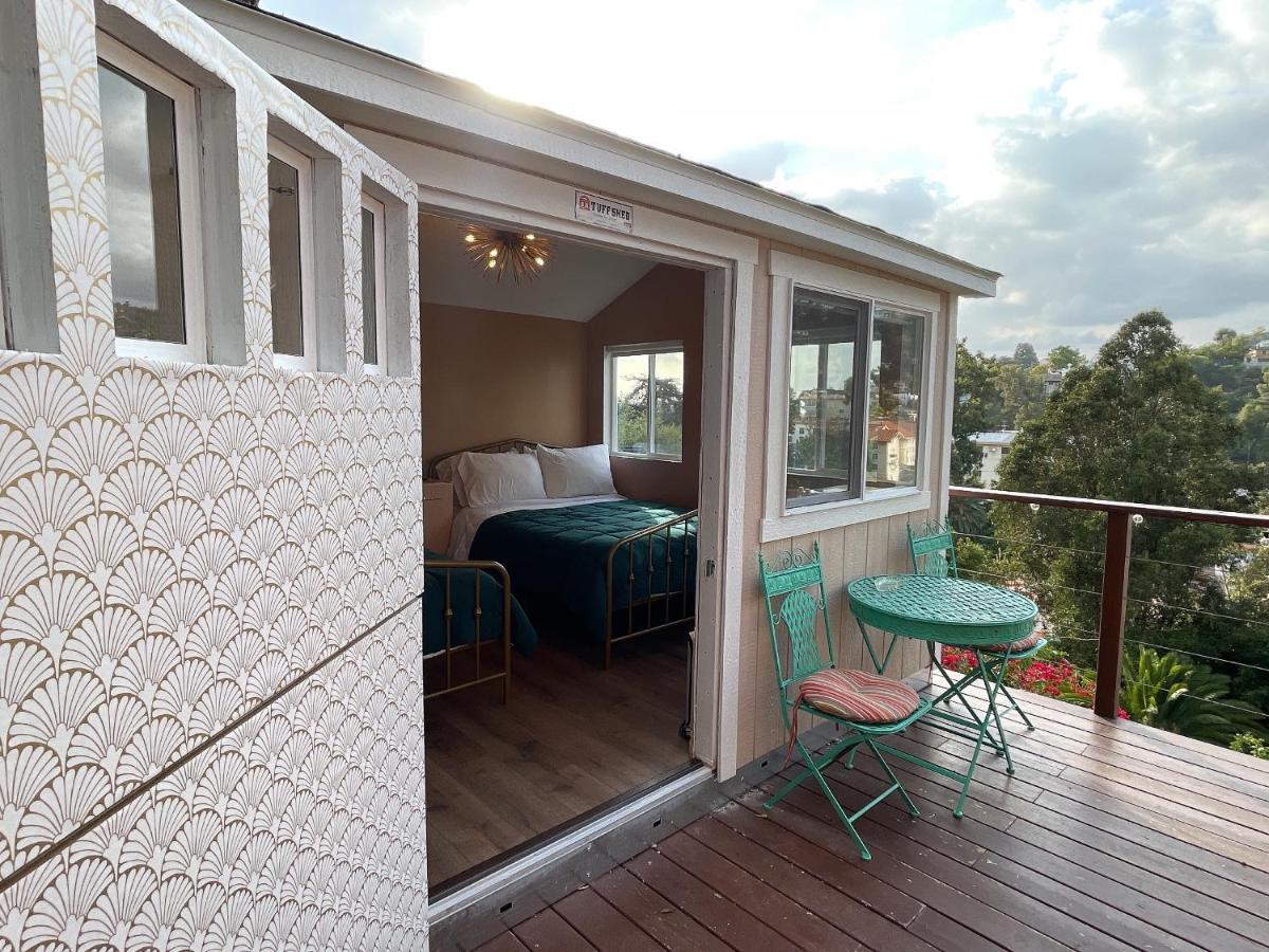 Glamping Hollywood Hills - Luxury Tiny House *
