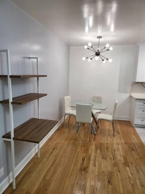 Luxury Modern Santa Monica Unit! Apartment
