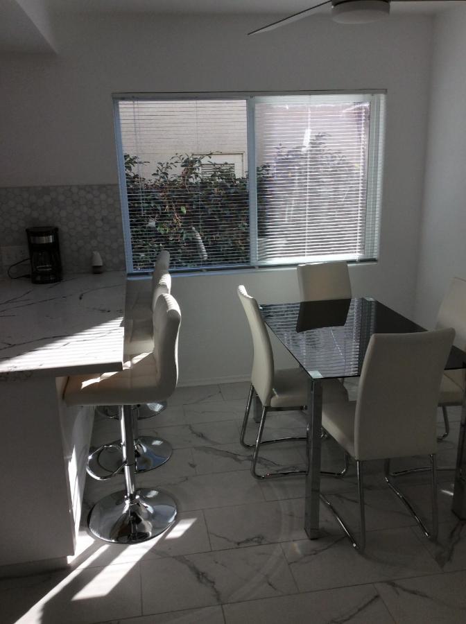 Holiday home Modern Private Close To Universal & Hollywood For 10 Los Angeles