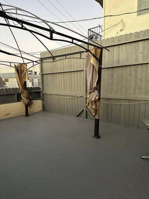 Gorgeous Dtla W/ View + Hot Tub! Los Angeles