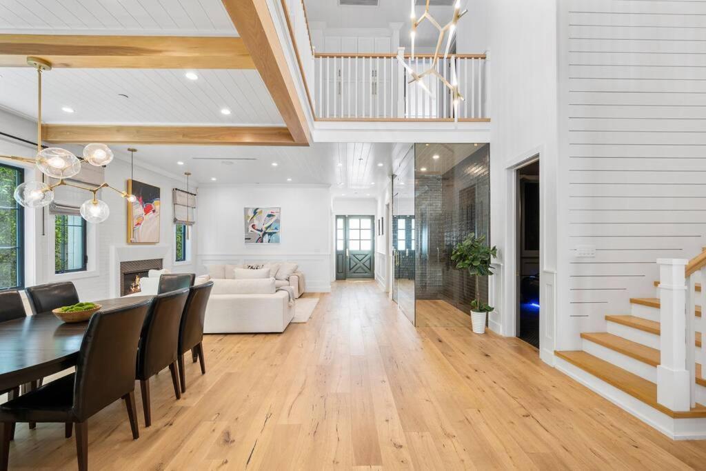 7 Bedroom Retreat Villa *