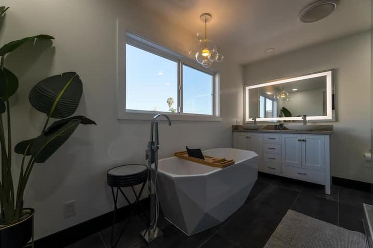 Modern San Pedro Los Angeles