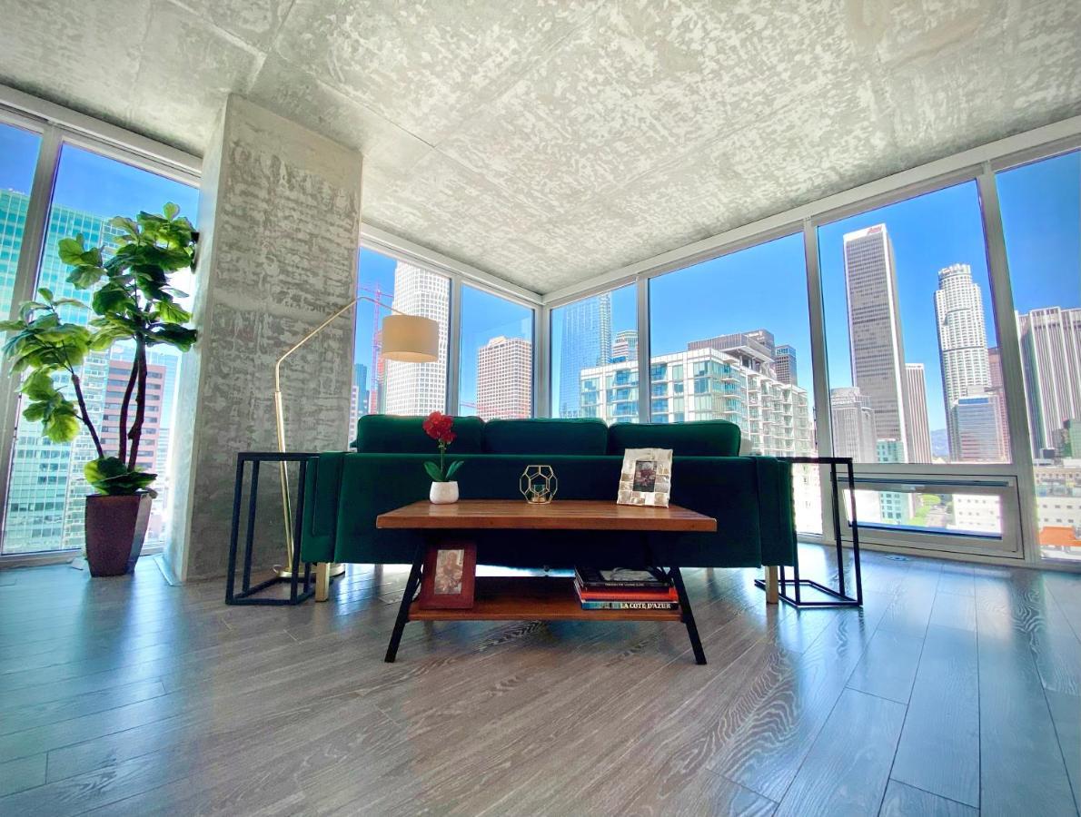 Sky 2b-2b High Rise Apartment, Downtown Apartment Los Angeles