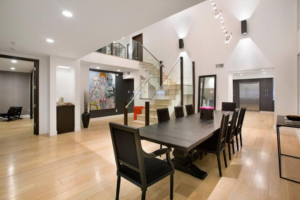 Valley Vista 5 Bedroom *