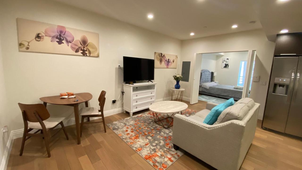 Gorgeous With Parking In Ktown La Los Angeles