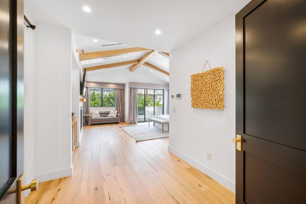7 Bedroom Retreat *