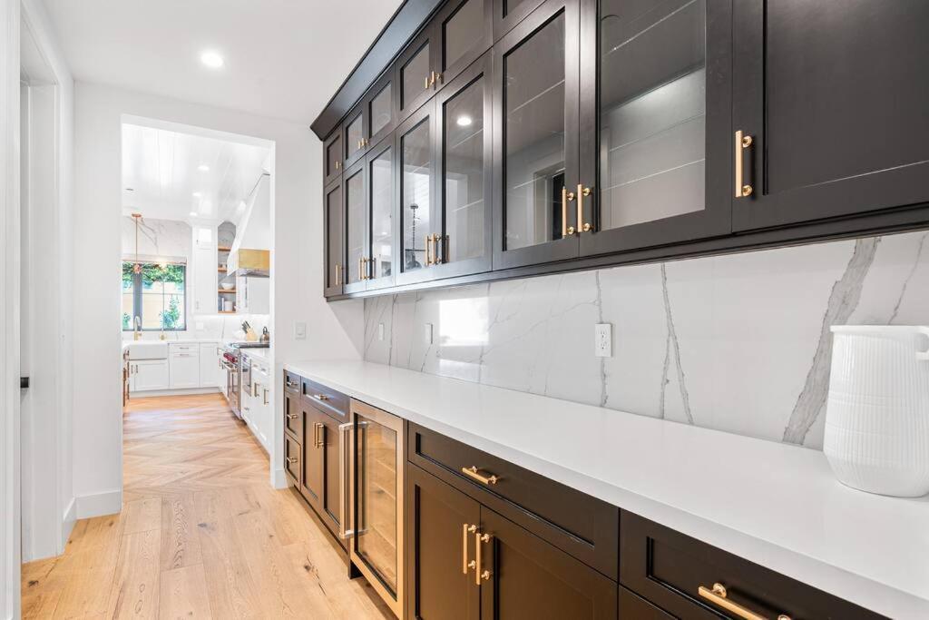 Villa 7 Bedroom Retreat Los Angeles