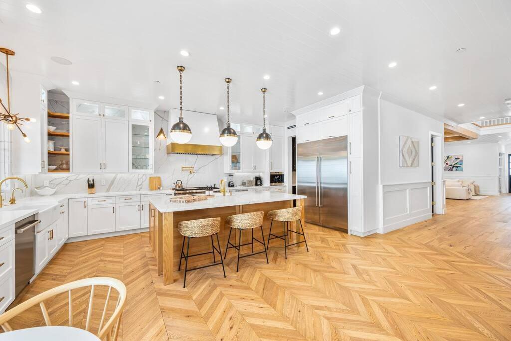 7 Bedroom Retreat * Los Angeles