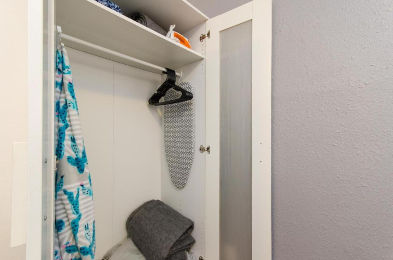 Cute Studio In The Heart Of Hollywood Los Angeles