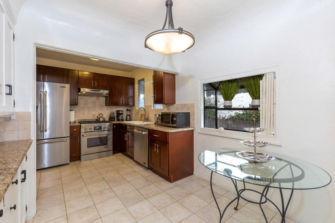 Apartamento Renovated Spanish 3bd 2ba Near Beverly Hills