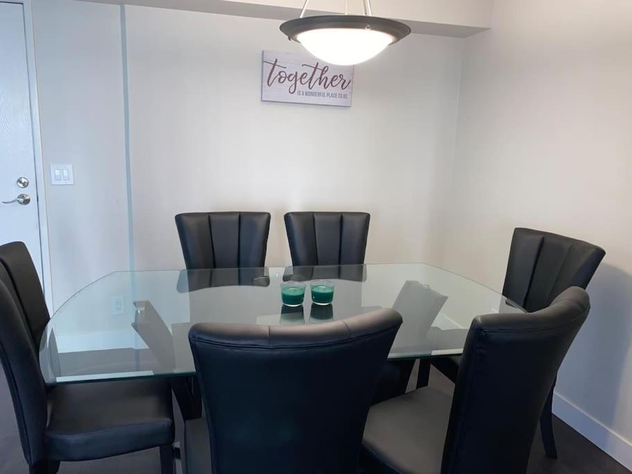 Spacious 2 Bedrooms 2 Baths. Right In Downtown La * Los Angeles