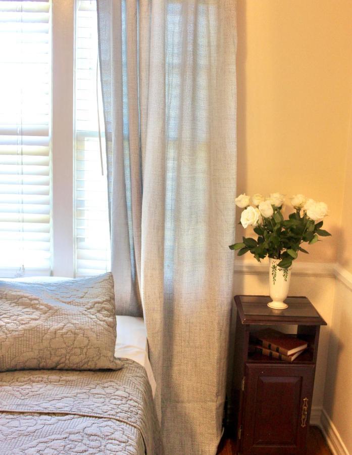 Homestay The Hi Point Estate Los Angeles