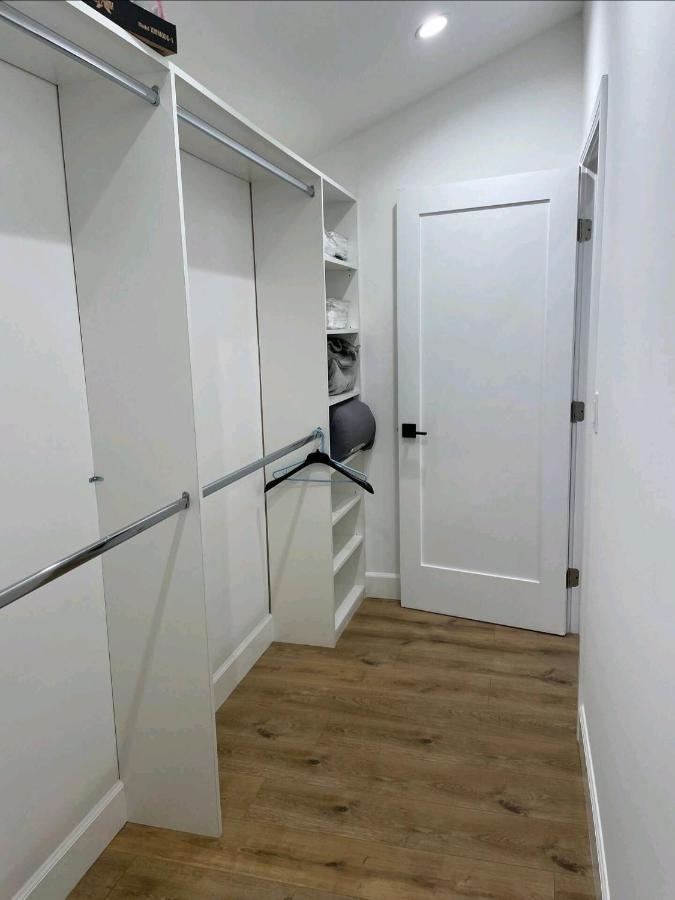 Gated Private House With Own Parking Sherman Oaks Holiday home