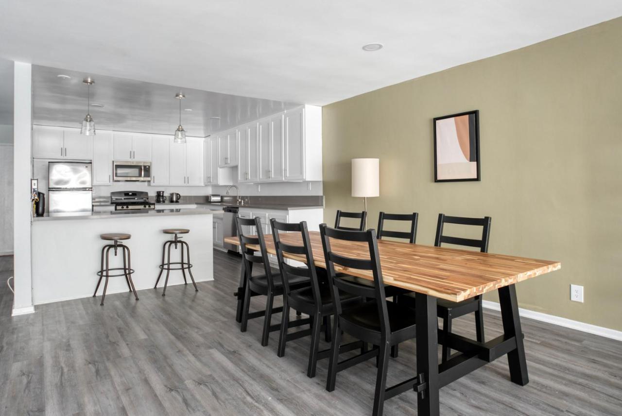 Beverly Hills 2br W Pool Wd Nr Rodeo Drive Lax-1032