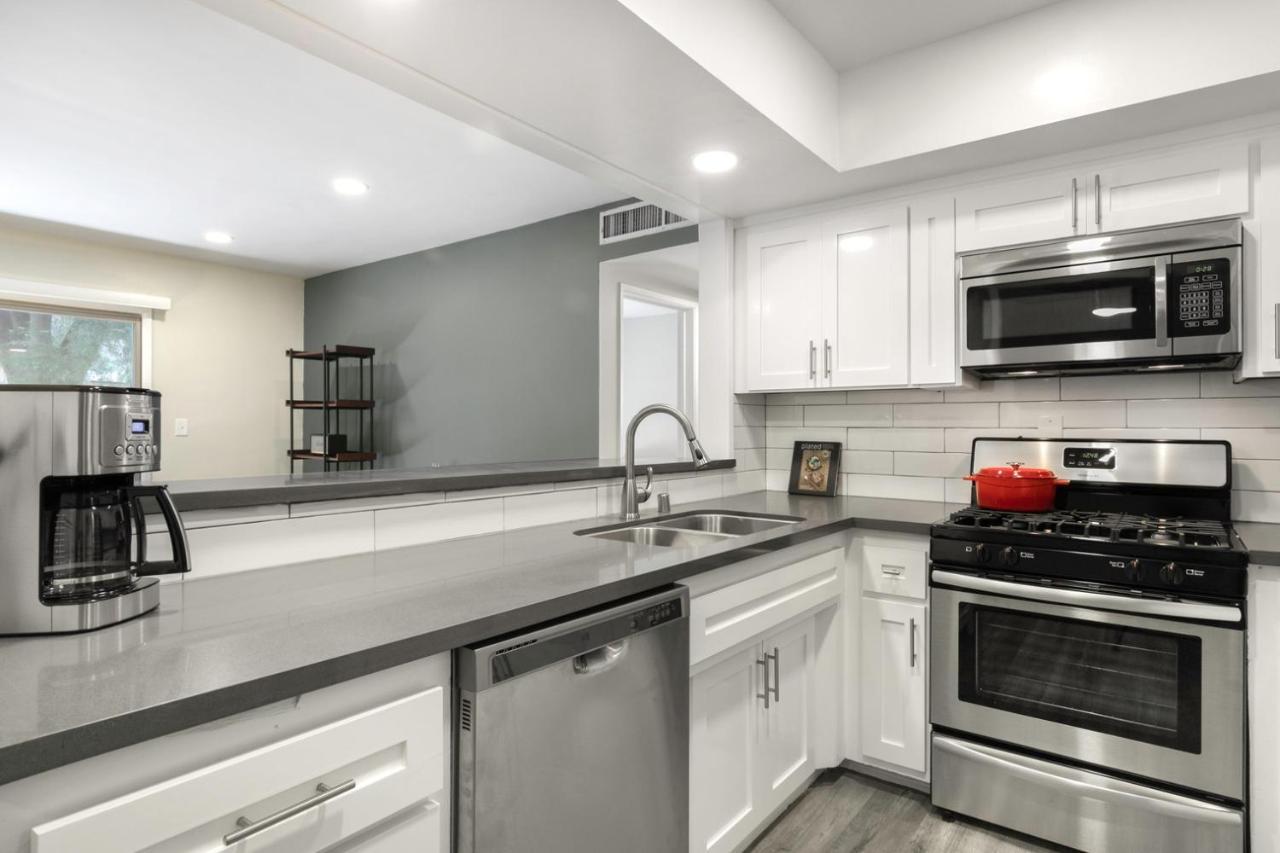 Beverly Grove 2br Nr Cedar Sinai Hospital Lax-124 Apartment