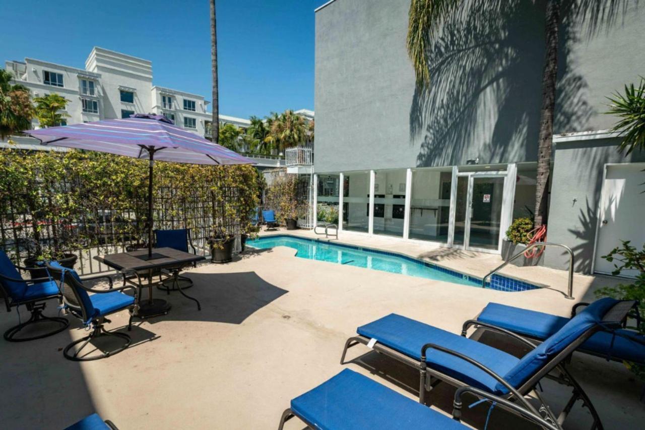 Beverly Hills 2br W Pool Wd Nr Rodeo Drive Lax-1032 Apartment Los Angeles