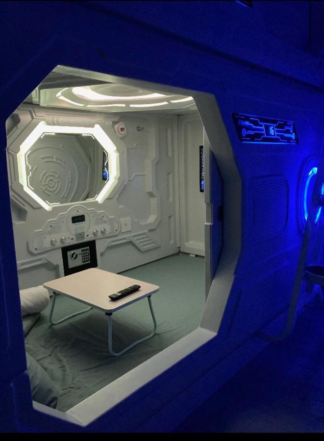 La Podlife Capsule hotel