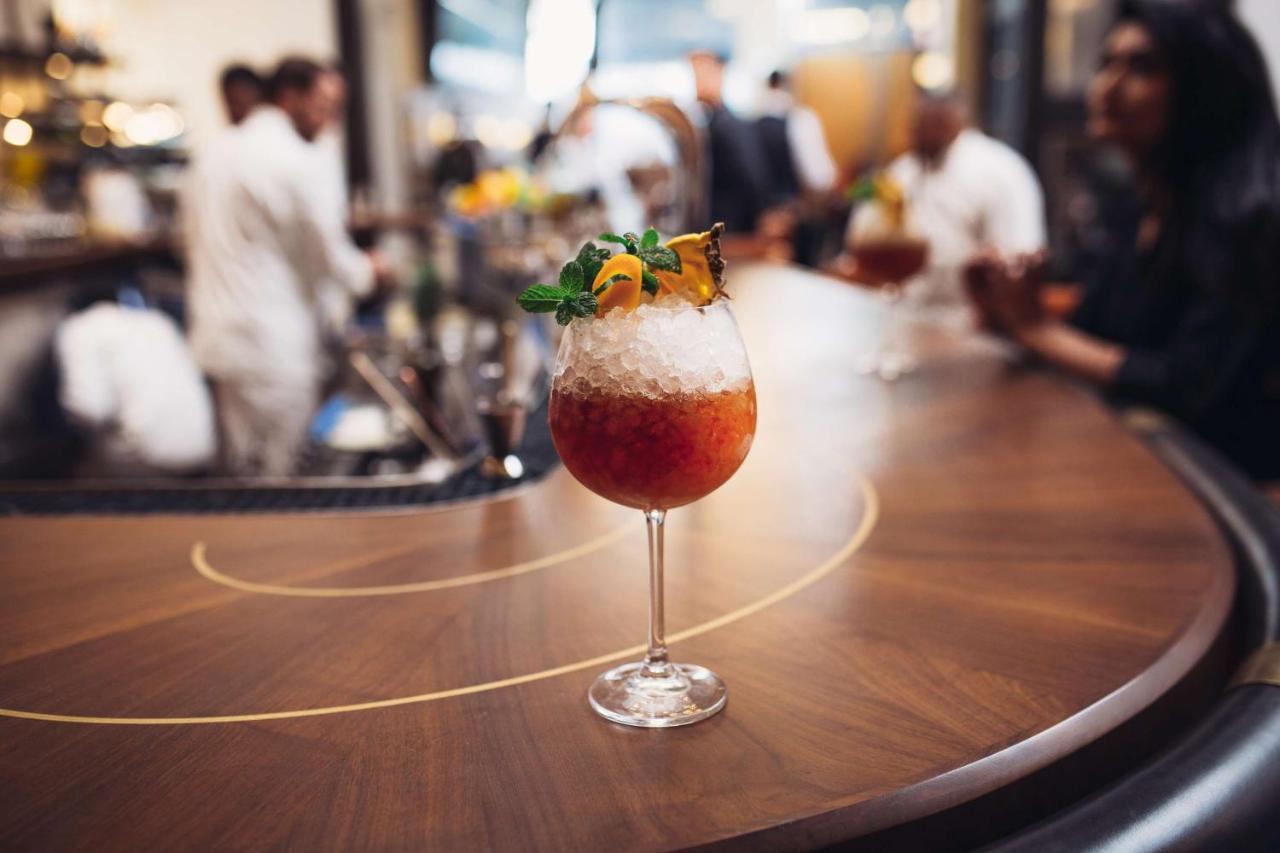 Hotel Figueroa, Unbound Collection By Hyatt