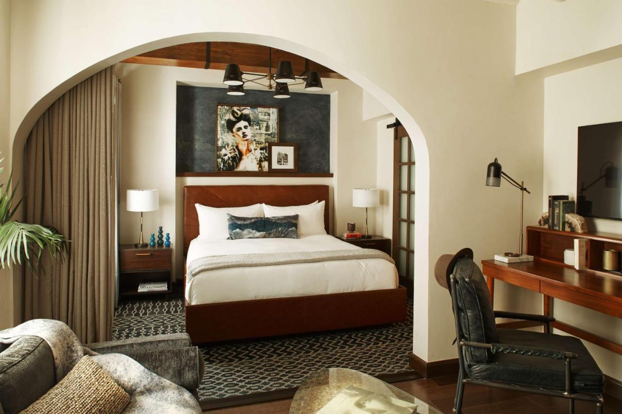 Figueroa, Unbound Collection By Hyatt Los Angeles