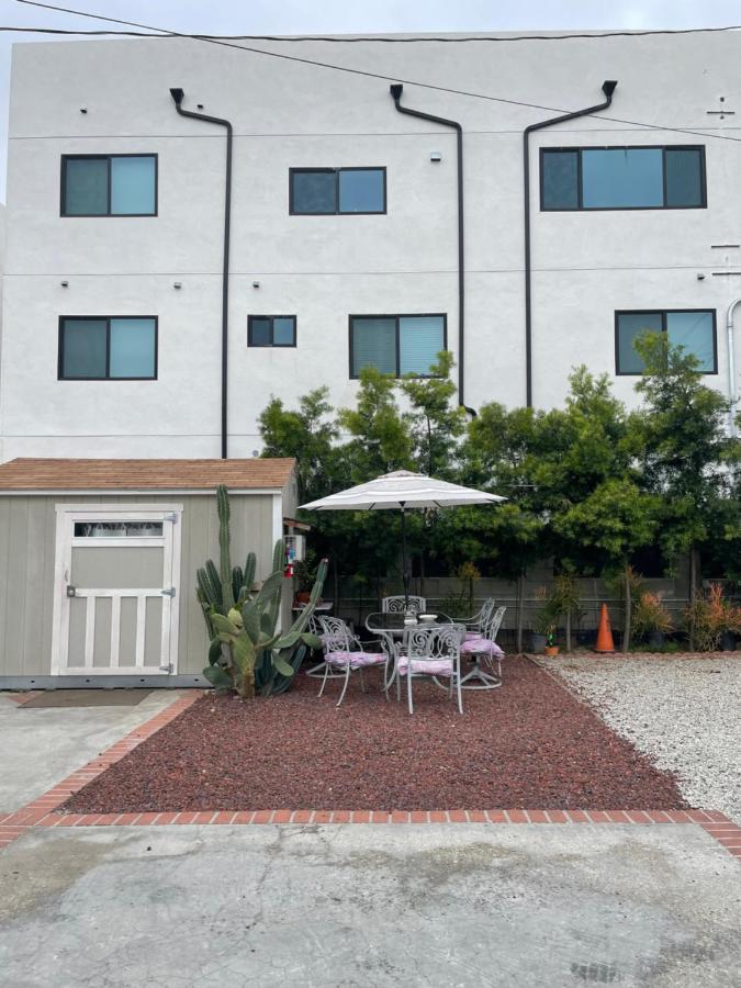 Homestay Private Angeles - Free Wifi, Ac, Tv, Private Fridge, Kitchen, Near Usc - Exposition Park - Usc Memorial Coliseum - Banc Of California Bmo Stadium - Downtown Angeles Dtla - Of Southern California Usc!!! Los Angeles