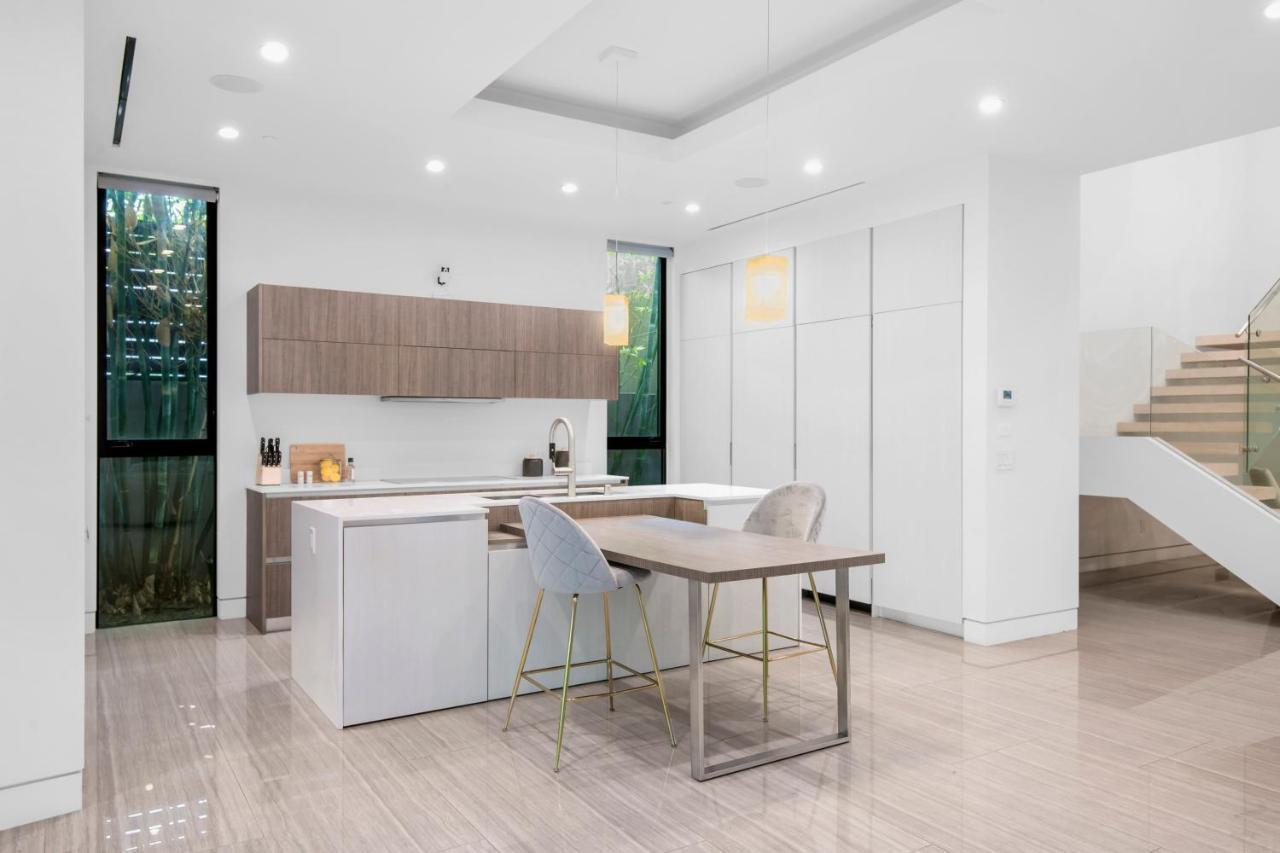 Harper Apartment