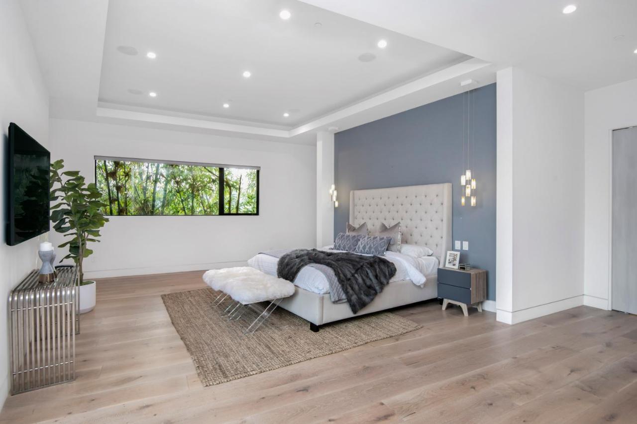 Harper Apartment