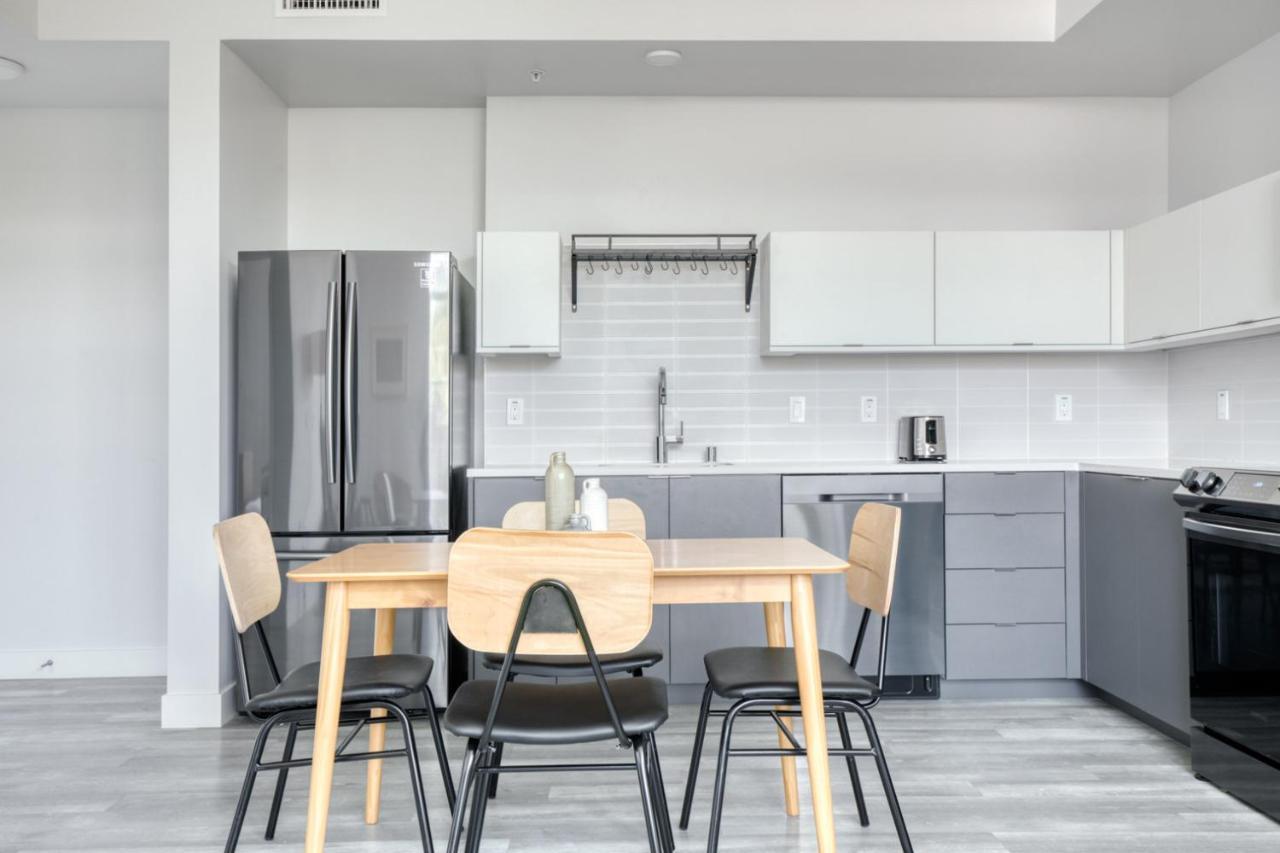 Hollywood 2br W Bbq Roof Prime Area Lax-747 Los Angeles