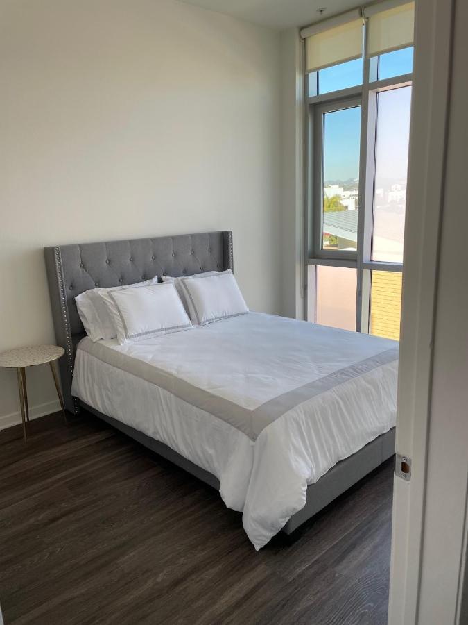 Apartment Las Palmas - Modern, Stylish, Spacious, Secure & Tranquil With 2 Master Bedrooms - Wlk To Sm Pier *