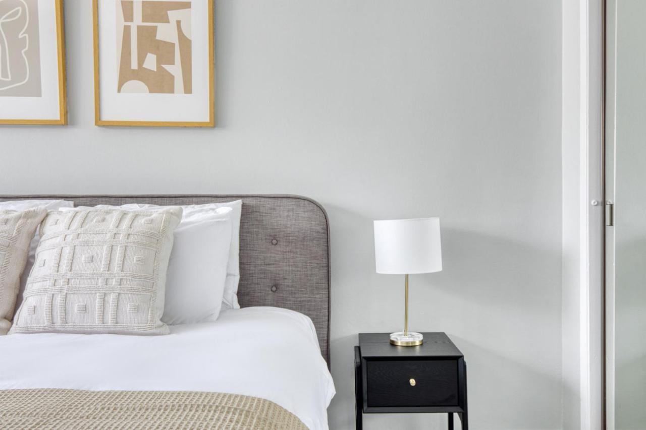 Hollywood 1br W Pool Nr Metro Restaurants Lax-500 *
