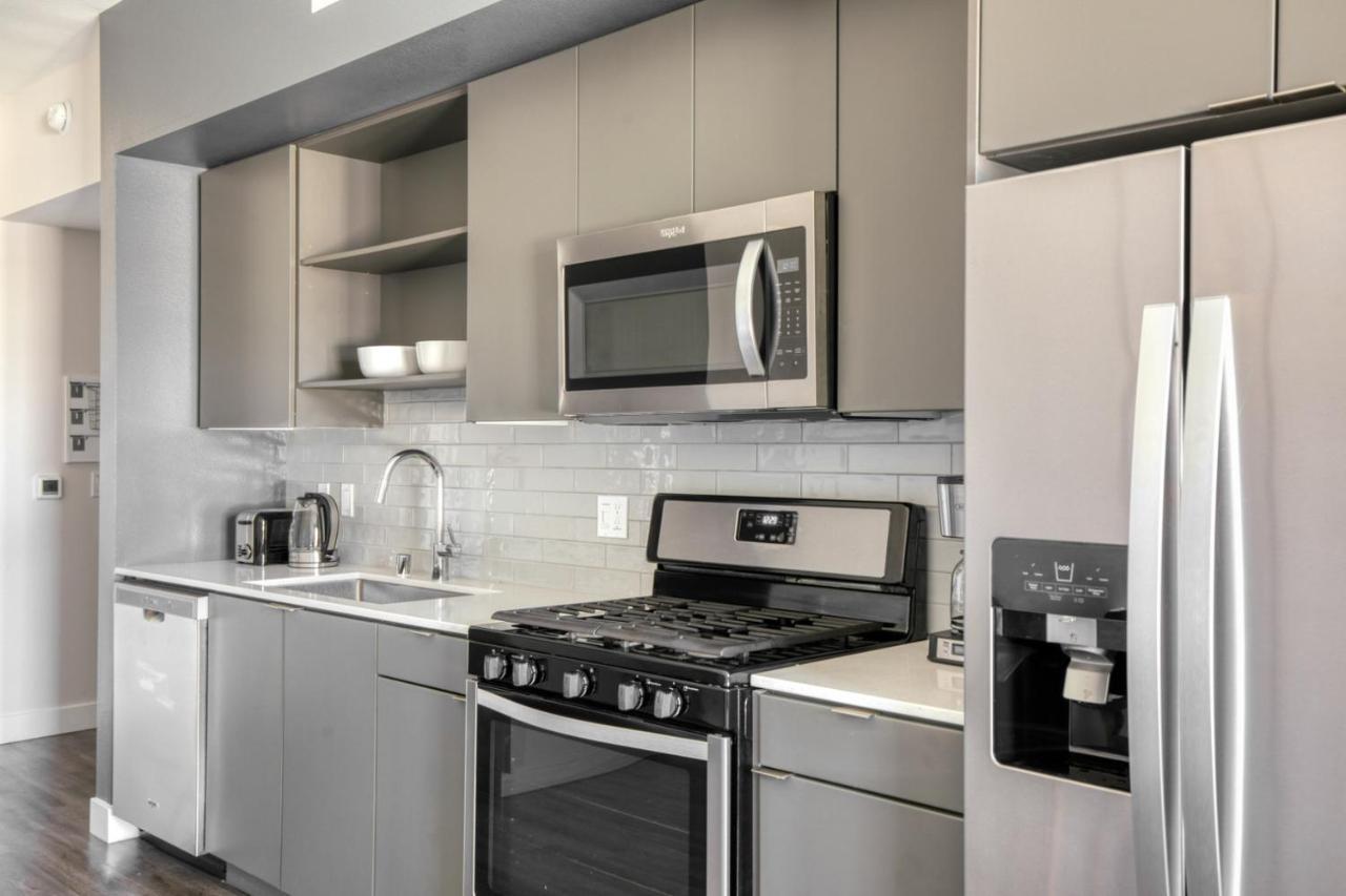 Apartment Hollywood 1br W Pool Gym Nr Santa Monica Blvd Lax-906 *
