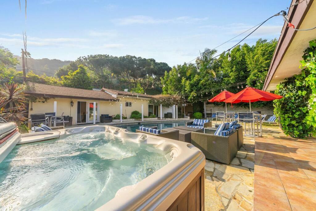 Beverly Hills With 2 And Swimming Pool Villa Los Angeles