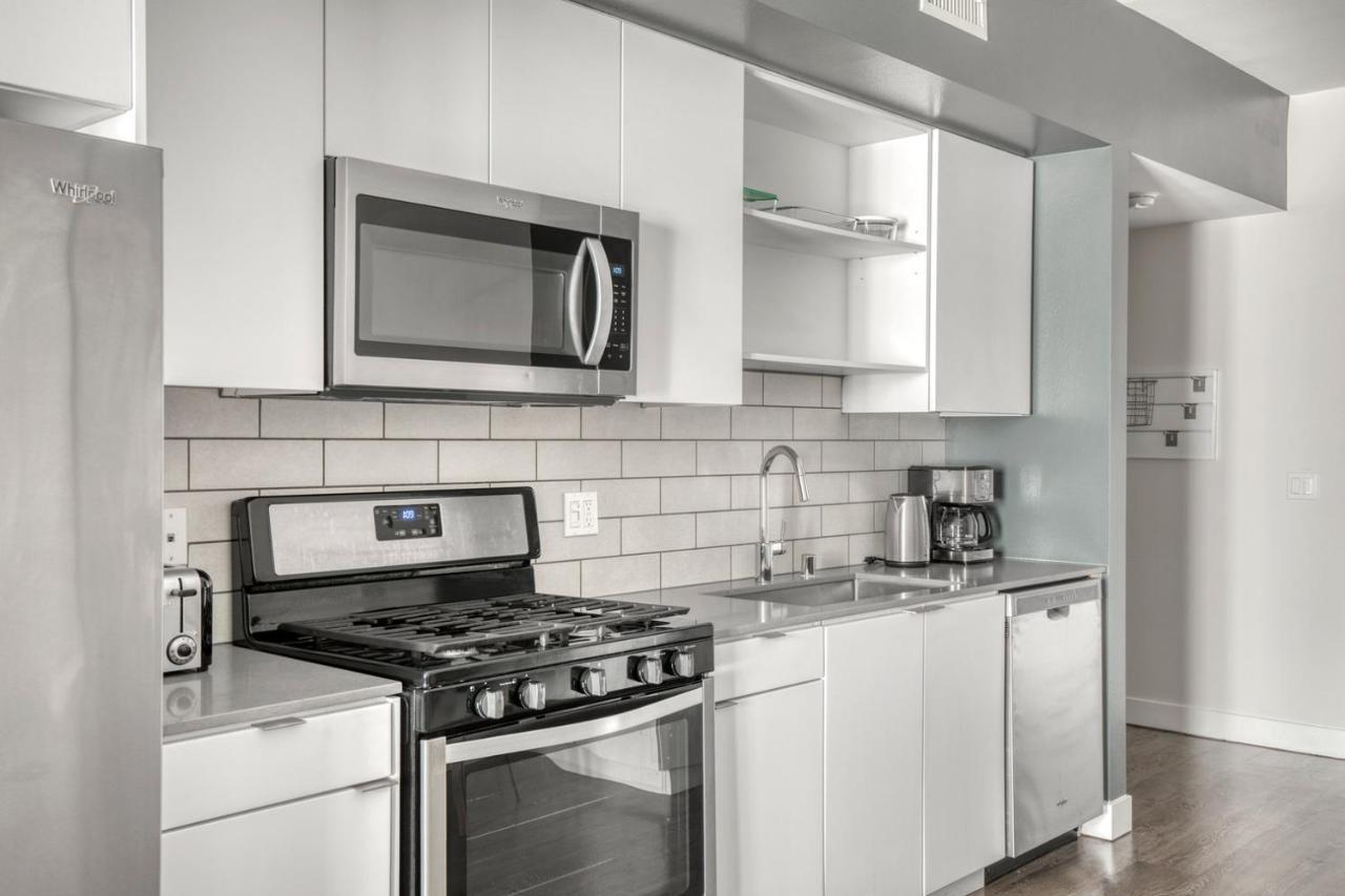 Hollywood 1br W Pool Gym Nr Santa Monica Blvd Lax-903