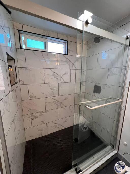 Private 1-bedroom In Woodland Hills Apartamento Los Angeles