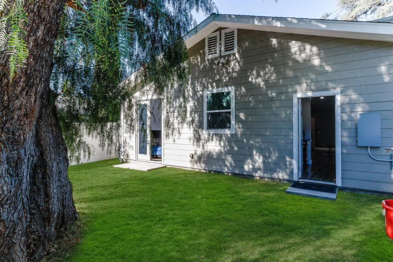 Charmer Near La Attractions Holiday home Los Angeles
