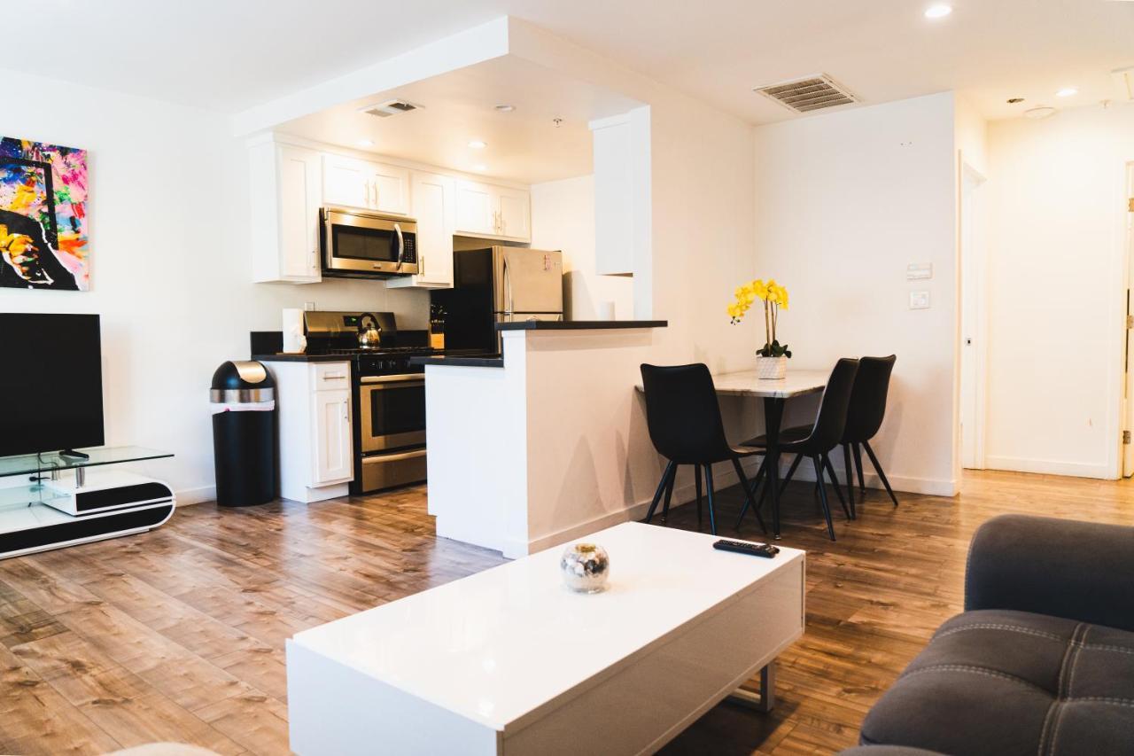 Cozy Koreatown 1 Bedroom Modern Furnished Free Parking * Los Angeles
