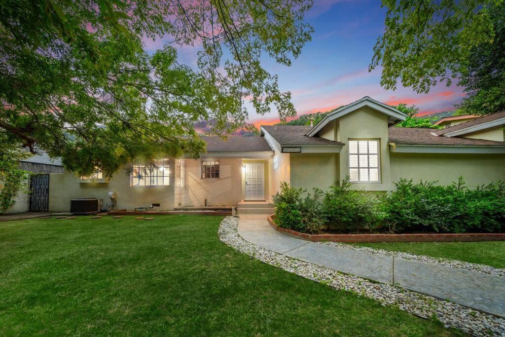 Villa Beverly Hills With 2 And Swimming Pool