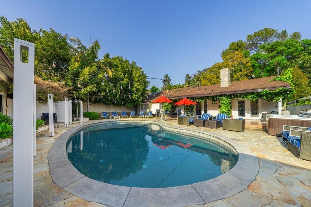 Beverly Hills With 2 And Swimming Pool Villa *