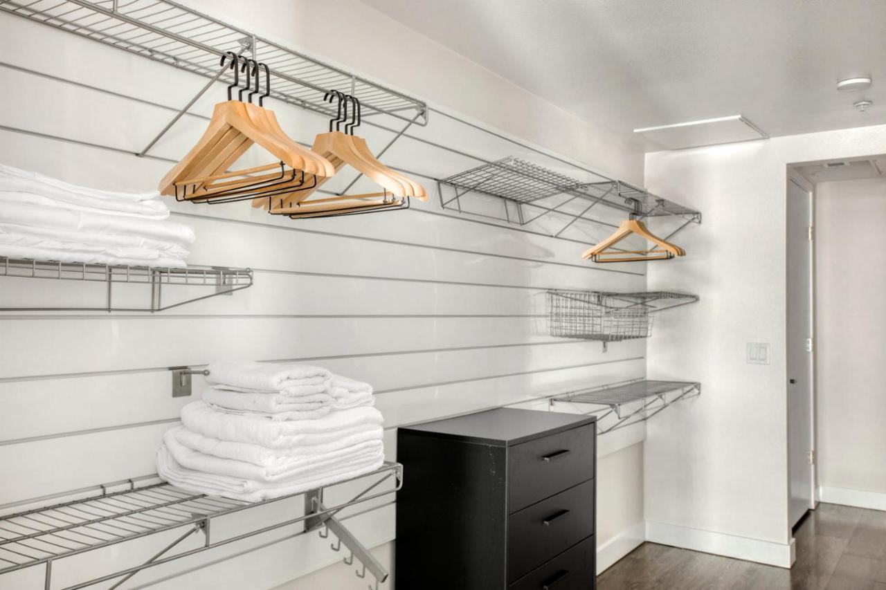 Apartment Hollywood 1br W Pool Gym Nr Santa Monica Blvd Lax-903 *