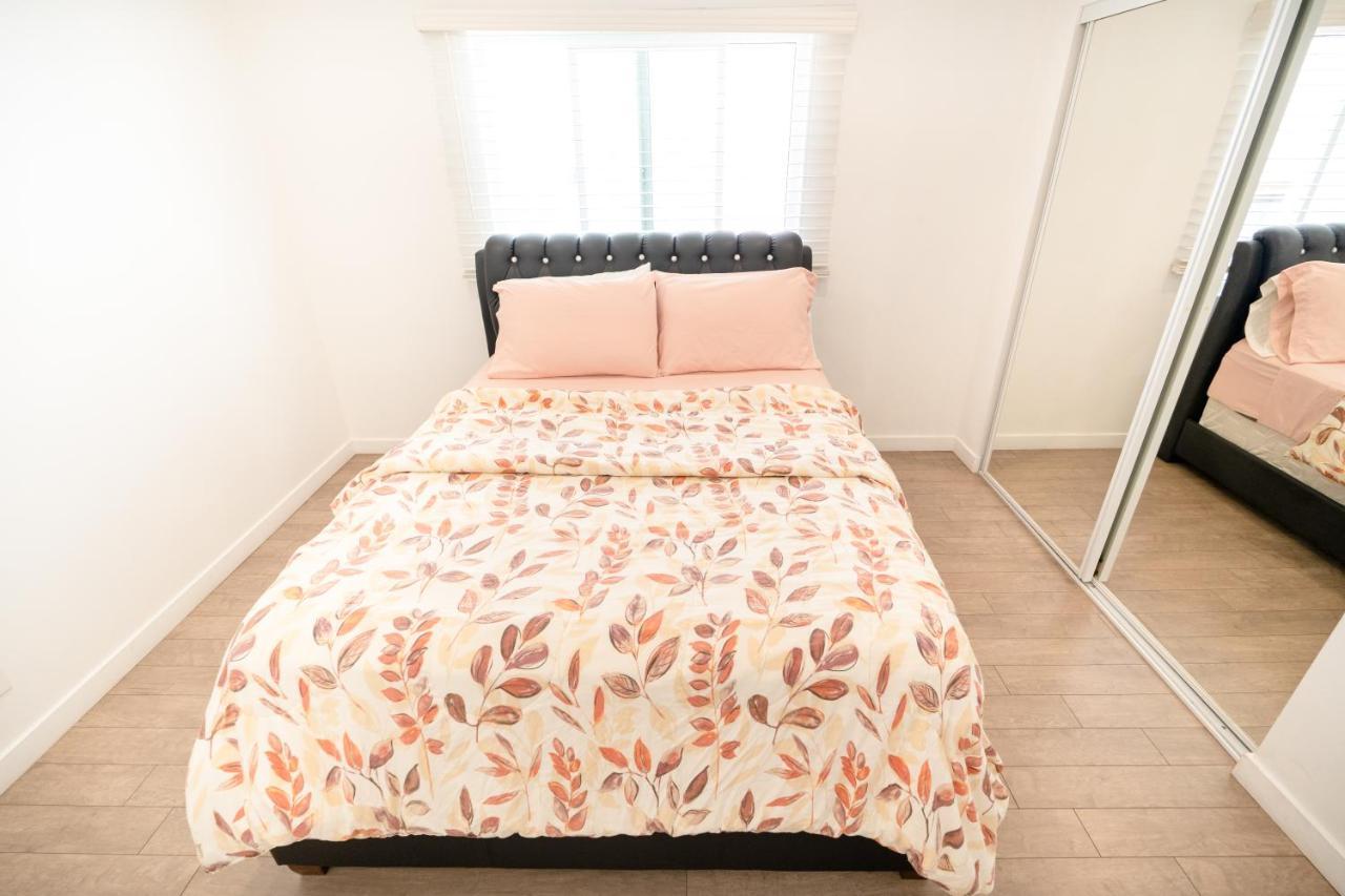 Modern One Bedroom In Koreatown Close To Downtown La With Private Parking * Los Angeles