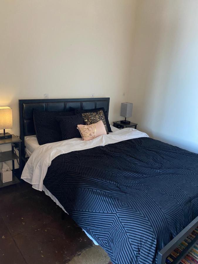 The Continental Dtla Loft *
