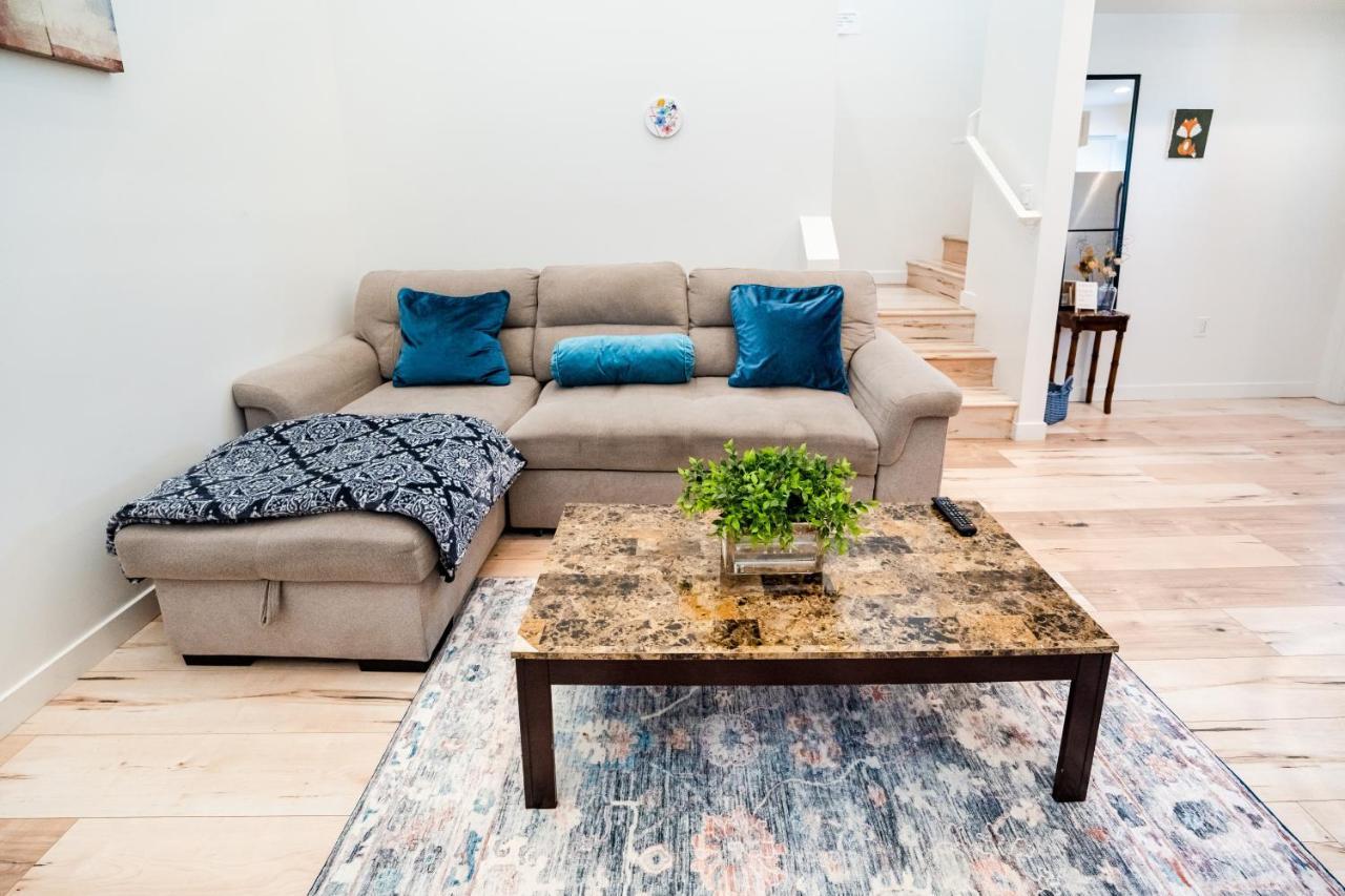 New York Loft- Style 3 Levels 2 Bath By Hollywood *