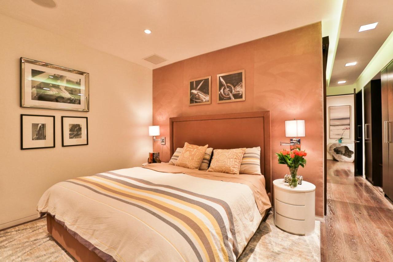 Hollywood Hills Sanctuary
