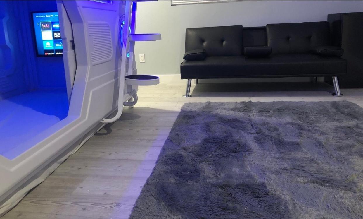 La Podlife Capsule hotel *