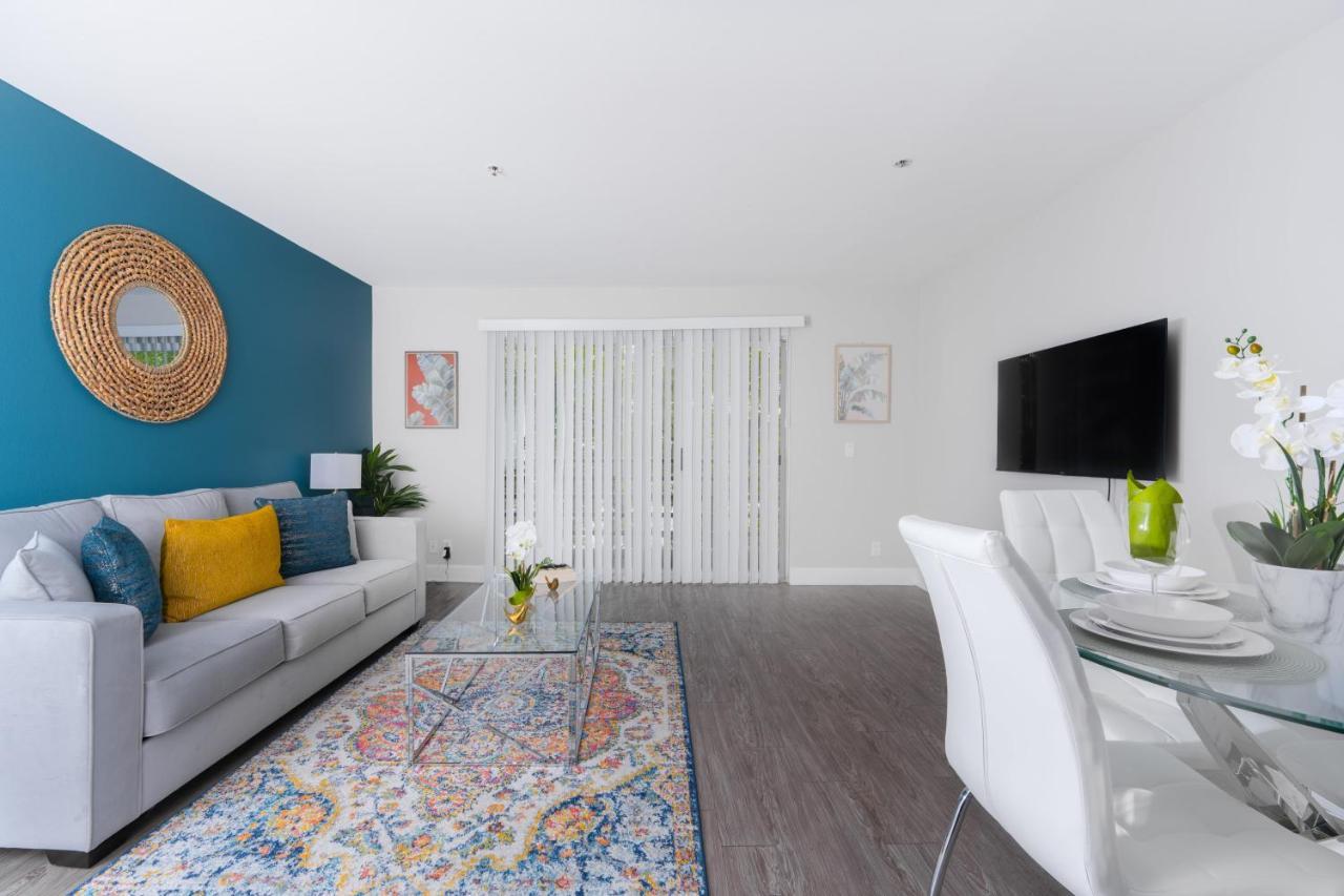 La Cozy 1 Bedroom Free Parking Apartment