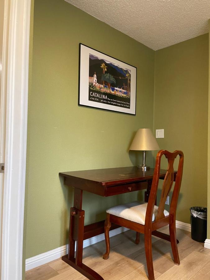 Private In Angeles With Ac, Wifi, Smart Tv, Work Desk Near Sofi Stadium * Los Angeles