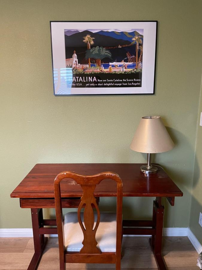 Private In Angeles With Ac, Wifi, Smart Tv, Work Desk Near Sofi Stadium Hospedagem domiciliar *