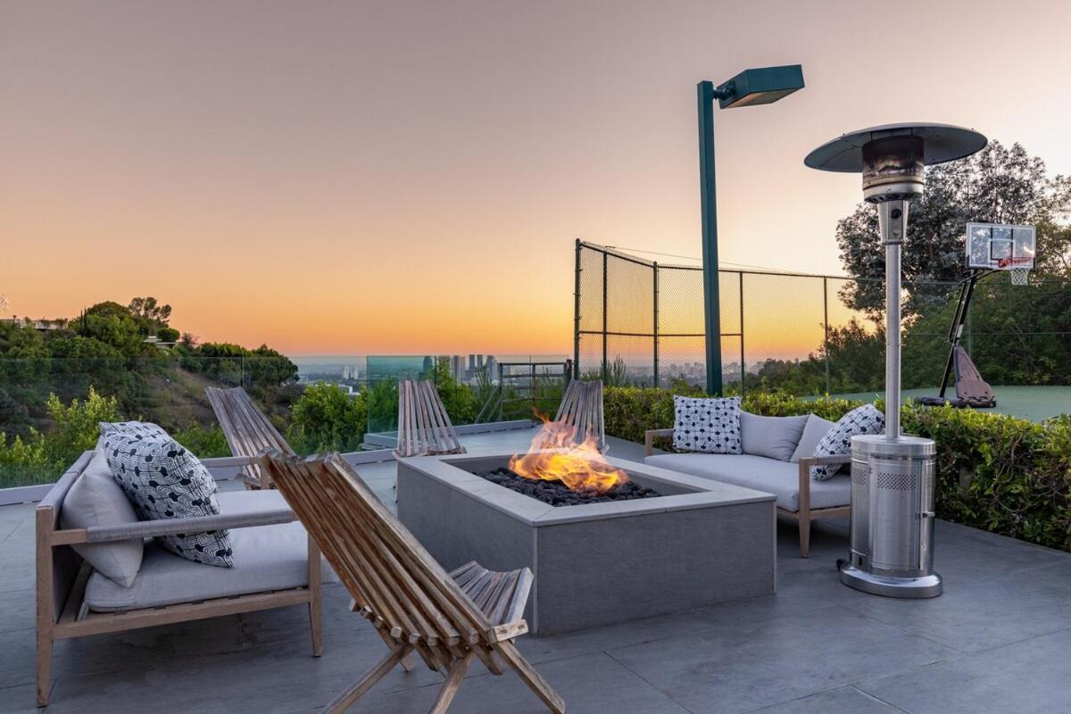 Mid Century Modern In Trousdale With Tennis Casa de férias Los Angeles